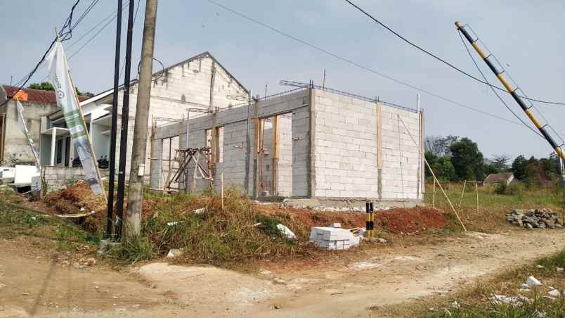 dijual rumah bedahan sawangan depok