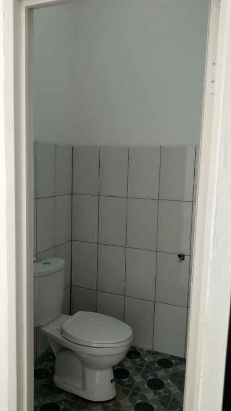 dijual rumah bedahan sawangan depok