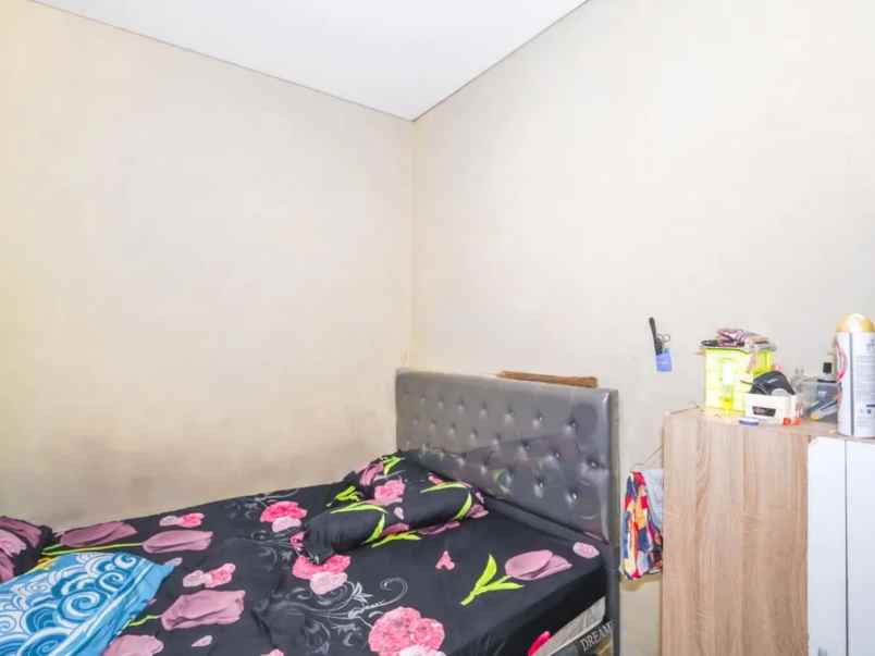 dijual rumah bojongsari depok