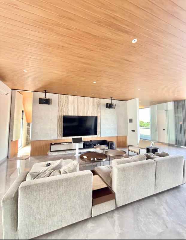 dijual rumah bukit darmo golf