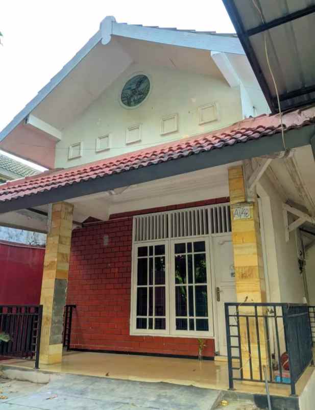 dijual rumah bukit kencana jaya