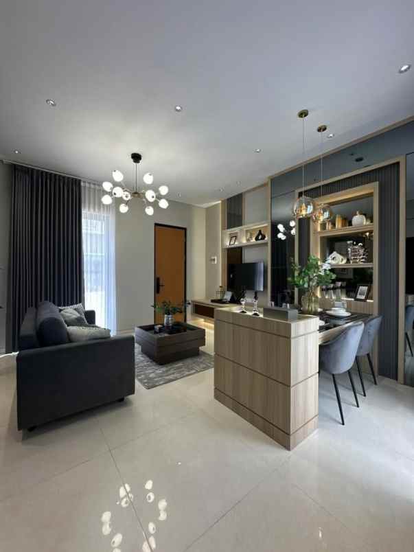 dijual rumah cemorokandang