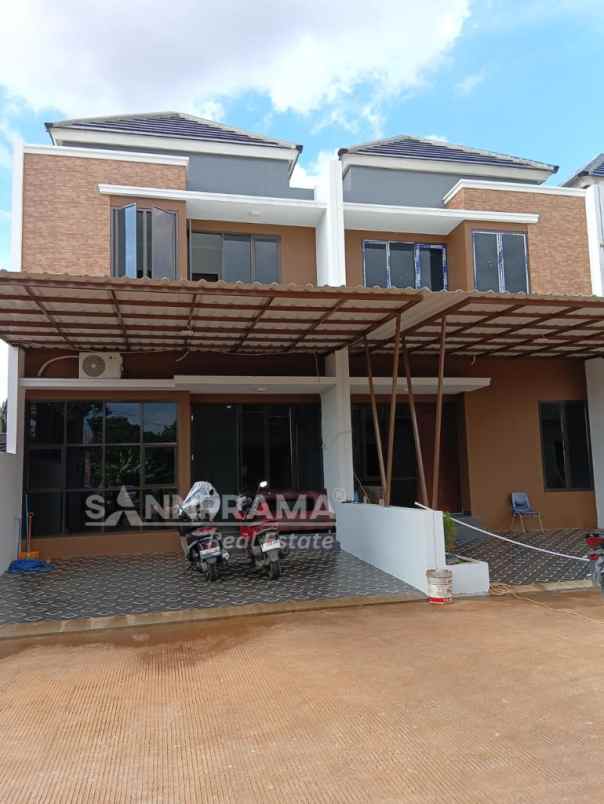 dijual rumah ciangsana