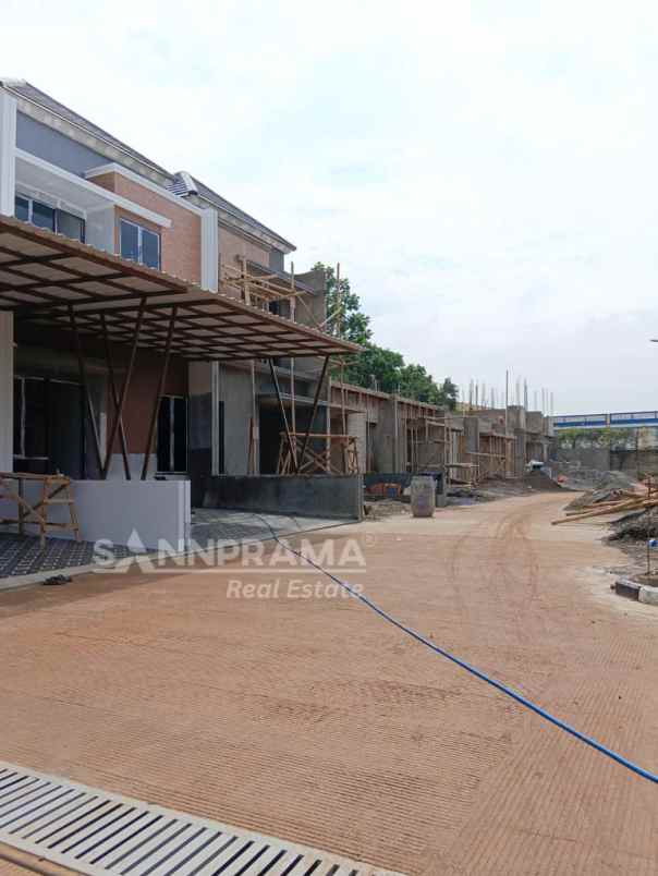 dijual rumah ciangsana