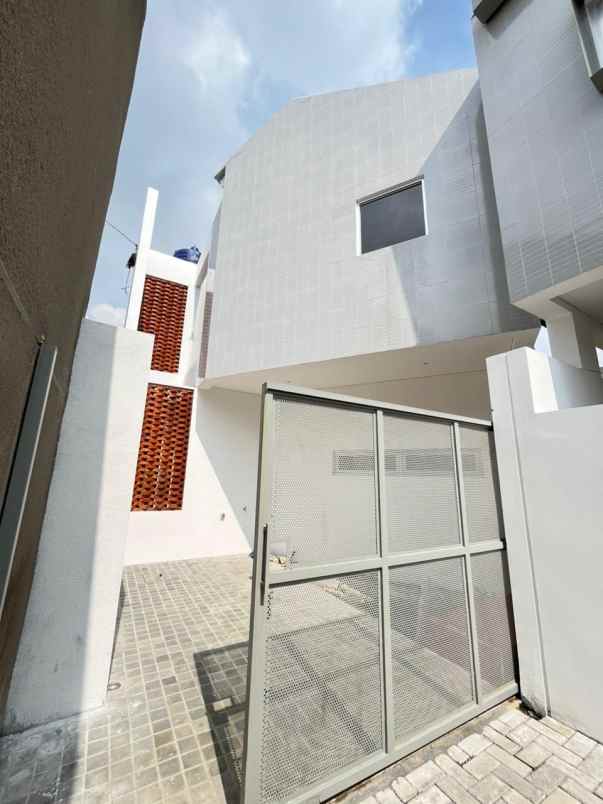 dijual rumah cibabat cimahi