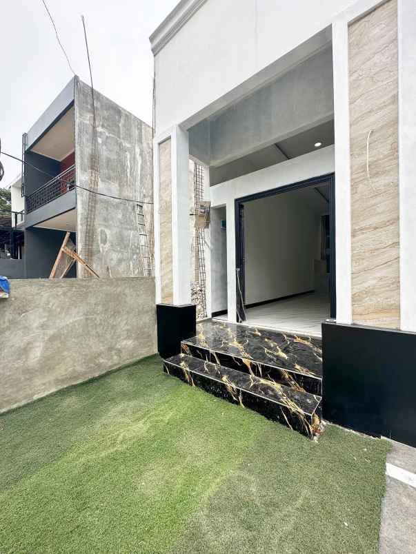 dijual rumah cibubur