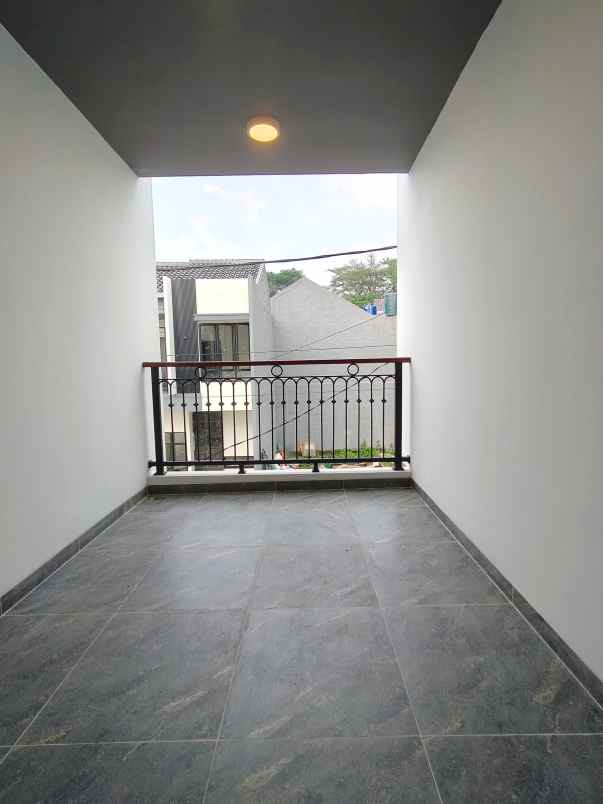 dijual rumah ciracas jakarta timur