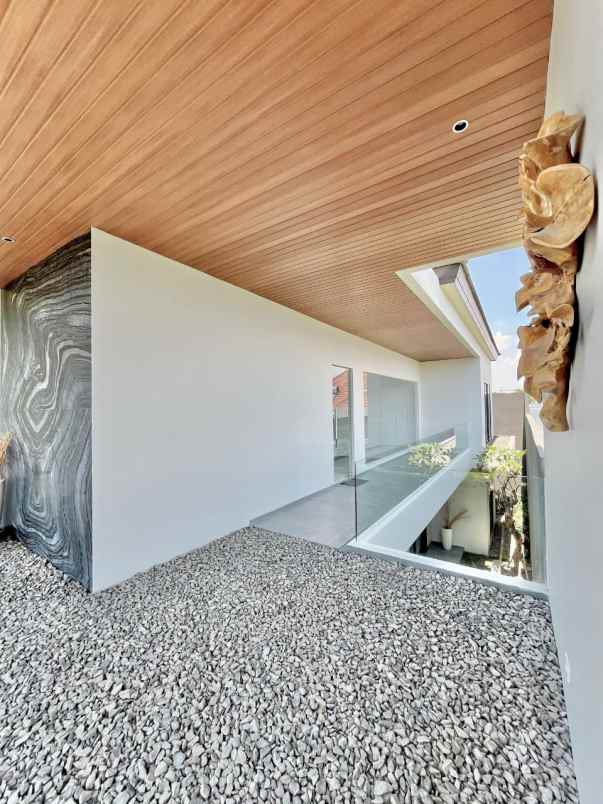 dijual rumah citraland