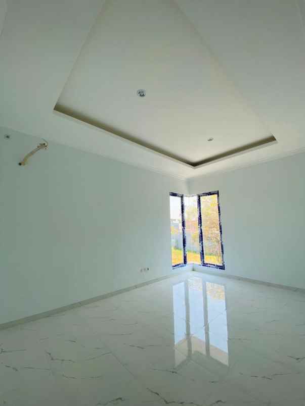 dijual rumah citraland bukit palma