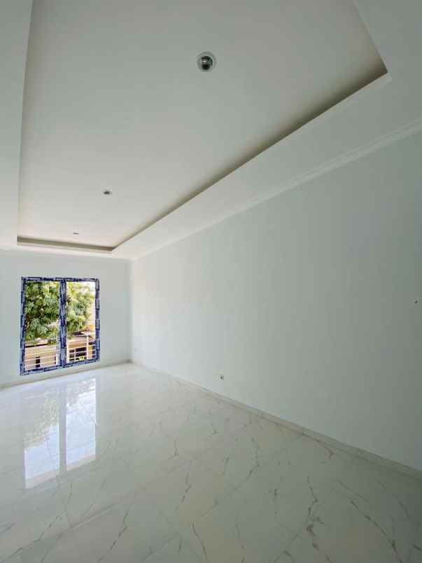 dijual rumah citraland bukit palma