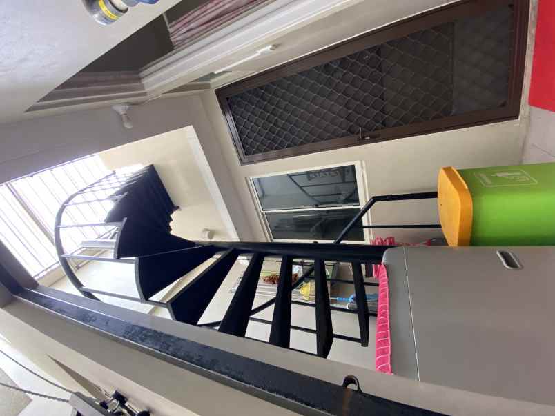 dijual rumah cluster maxwell scientia