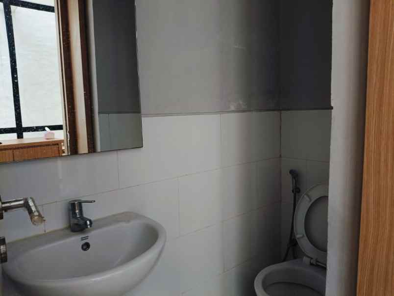 dijual rumah cluster o2 grand wisata bekasi