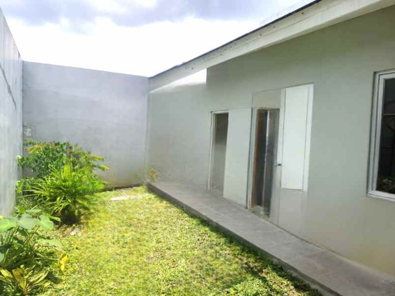 dijual rumah cluster savana metland cakung