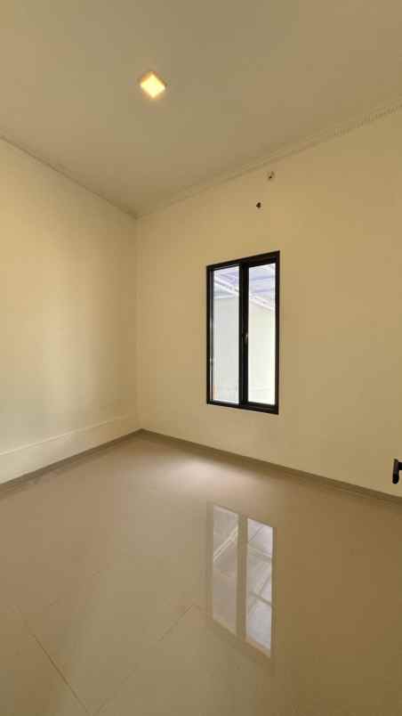 dijual rumah d bale cimuning townhouse