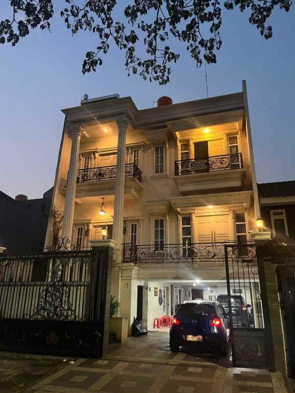 dijual rumah daan mogot jakbar