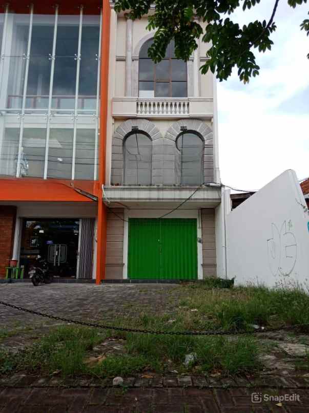 dijual rumah dharmahusada