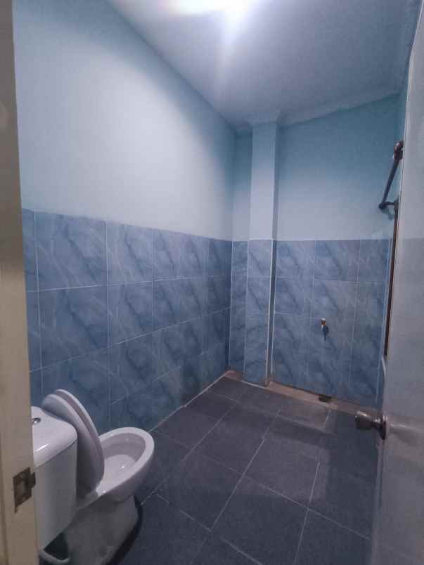 dijual rumah di kalideres permai jakarta barat