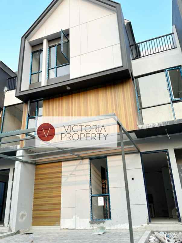 dijual rumah di kota wisata cibubur