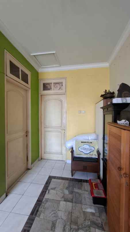 dijual rumah di legenda wisata cibubur