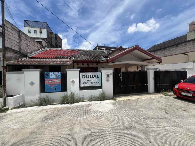 dijual rumah dipondok gede lt180 nego