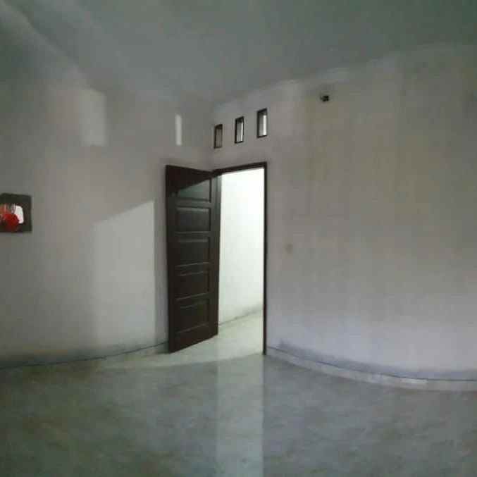 dijual rumah duren sawit