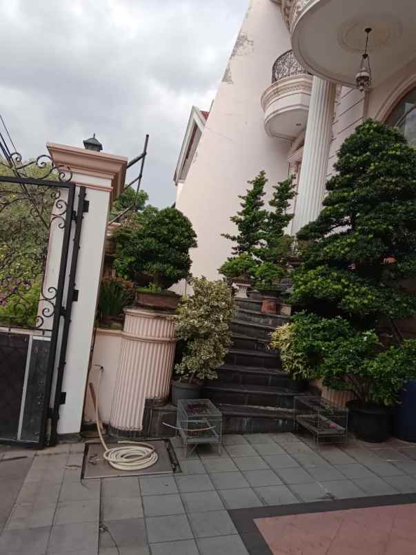 dijual rumah exclusive di komplek pluit putri