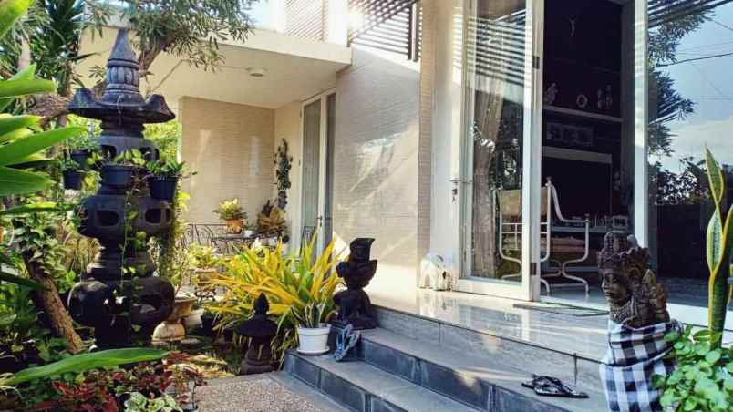 dijual rumah galaxy bumi permai araya