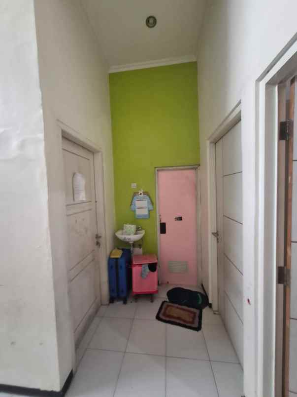 dijual rumah gayungan