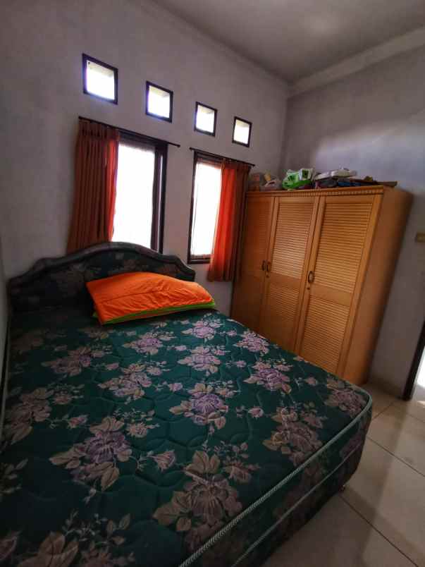 dijual rumah gegerkalong