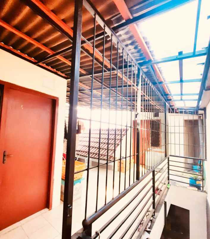 dijual rumah graha estetika tembalang