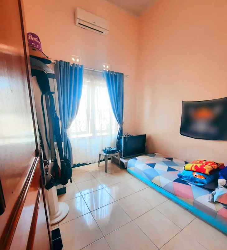 dijual rumah graha estetika tembalang