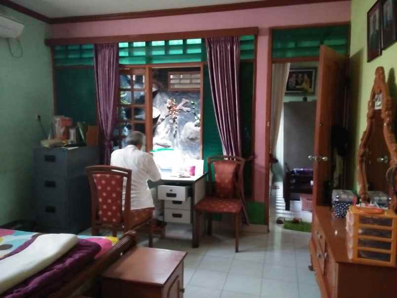 dijual rumah grand kota bintang