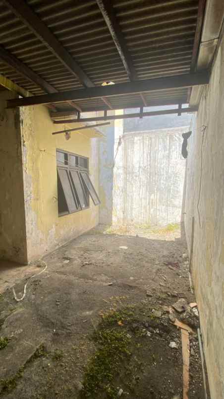 dijual rumah hitung tanah di purimas rungkut wonorejo