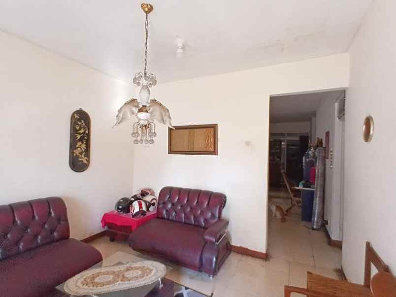 dijual rumah hitung tanah saja di cikutra bandung