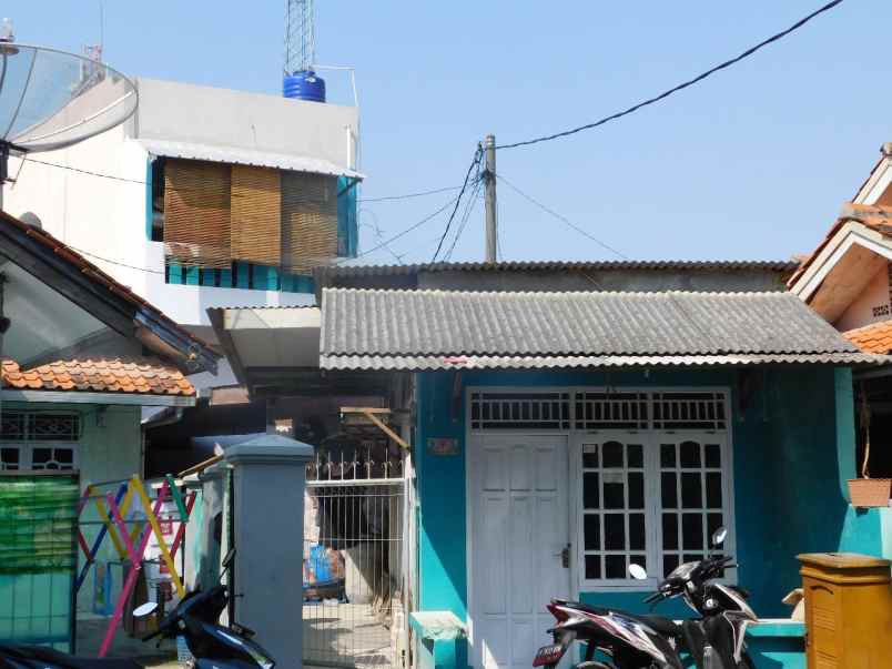 dijual rumah jalan bojong renged
