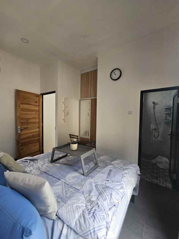 dijual rumah jalan duren rangkapan jaya