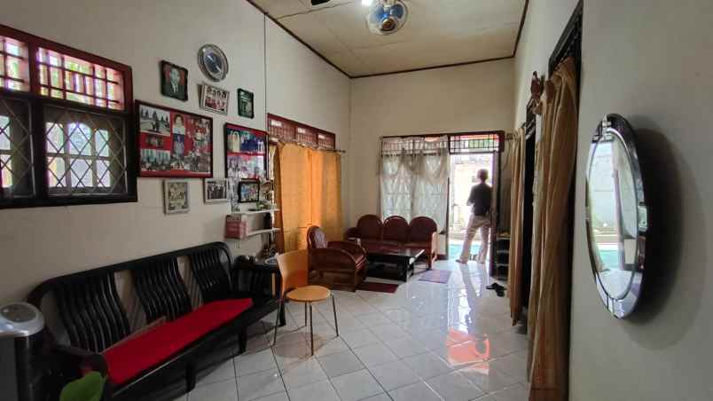 dijual rumah jalan imam bonjol kalijaya