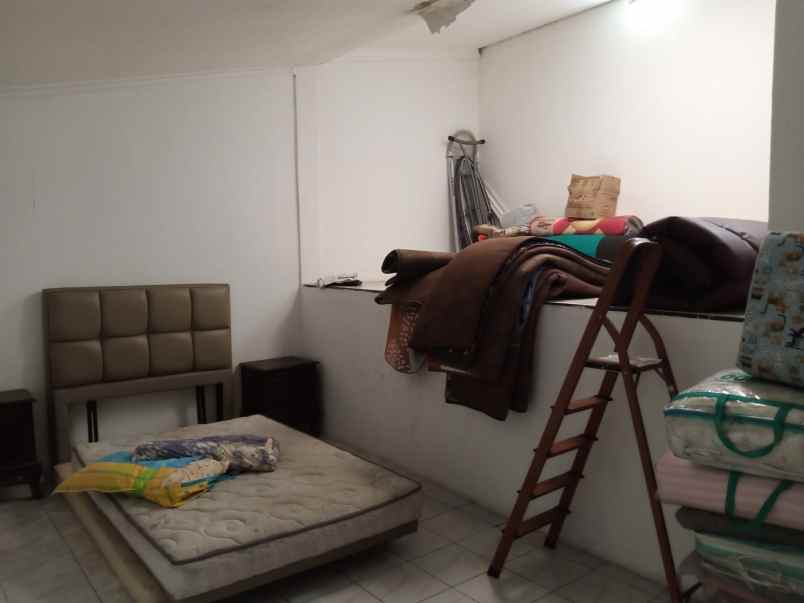dijual rumah jalan jaticempaka