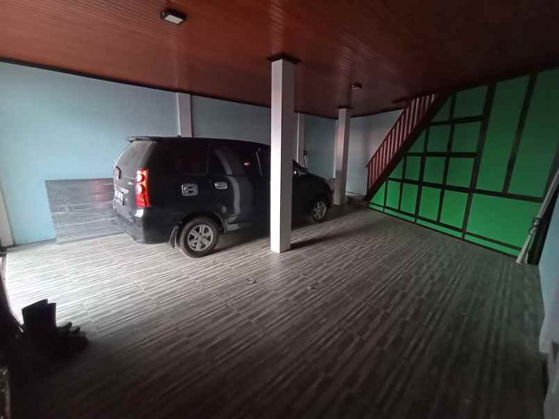 dijual rumah jalan merpati rawamakmur