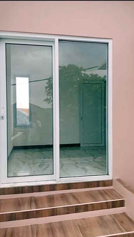 dijual rumah jalan raya curug bojongsari