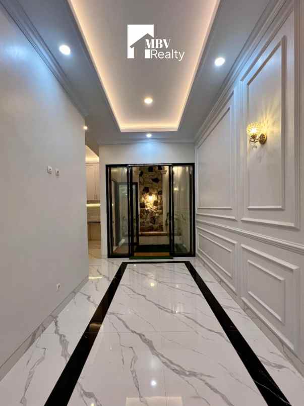 dijual rumah jalan raya kahfi jagakarsa