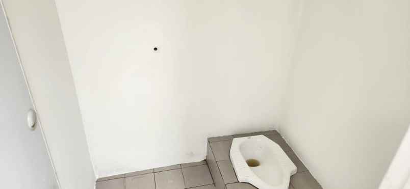 dijual rumah jalan raya sarimukti cbl