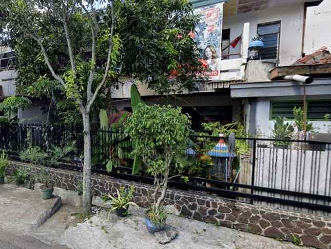 dijual rumah jalan taman gayam