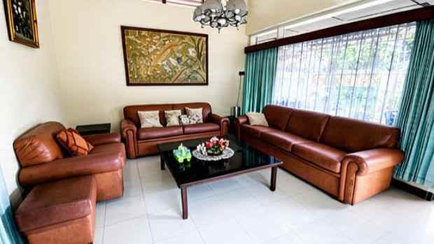 dijual rumah jl bengawan