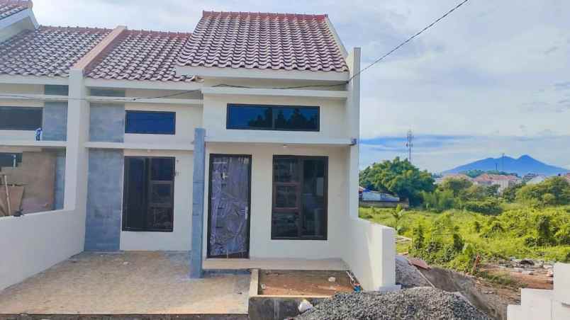 dijual rumah jl h kocen kalimulya