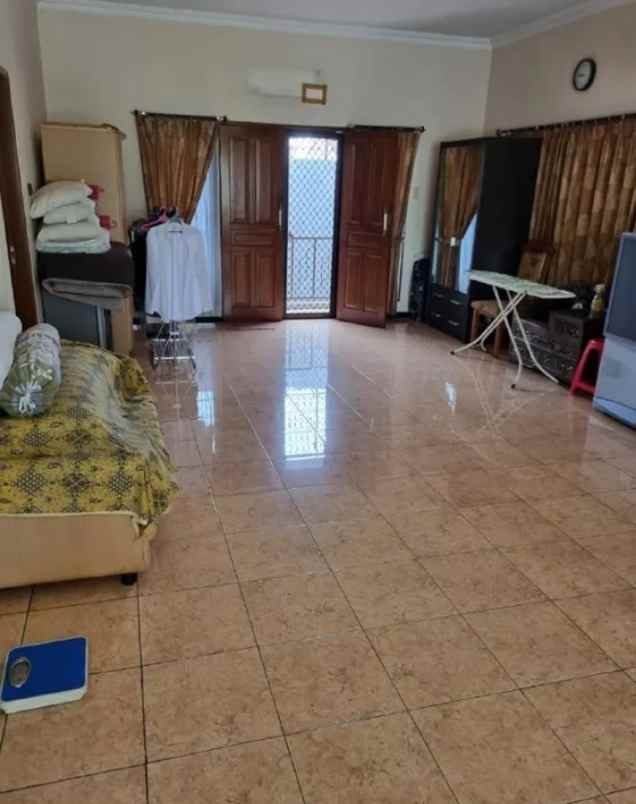 dijual rumah jl jemursari timur jemur