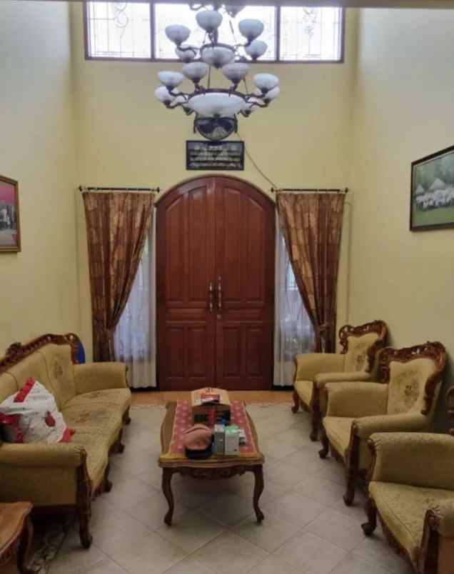 dijual rumah jl jemursari timur jemur