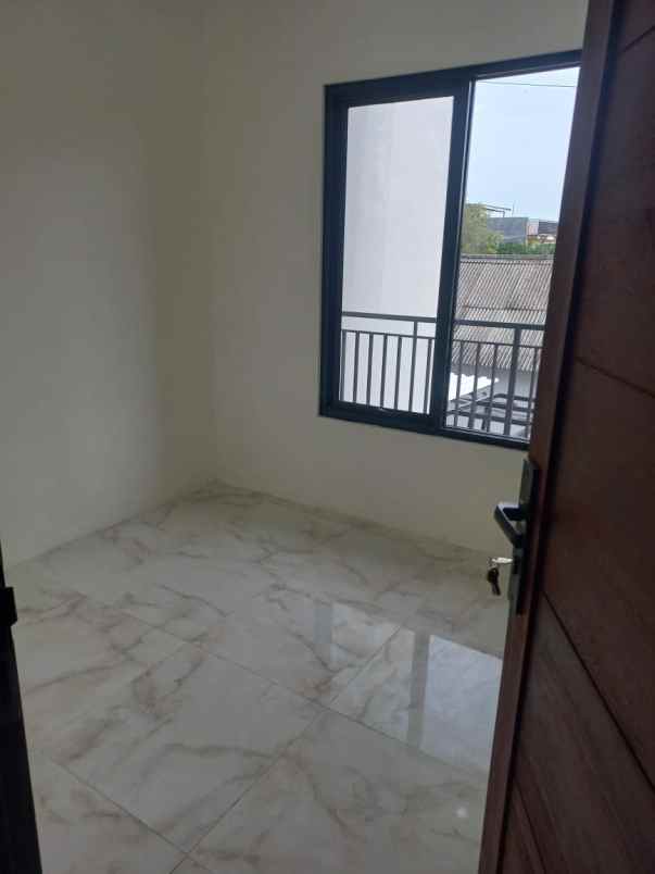 dijual rumah jl kayu gede 2 rt02 rw04