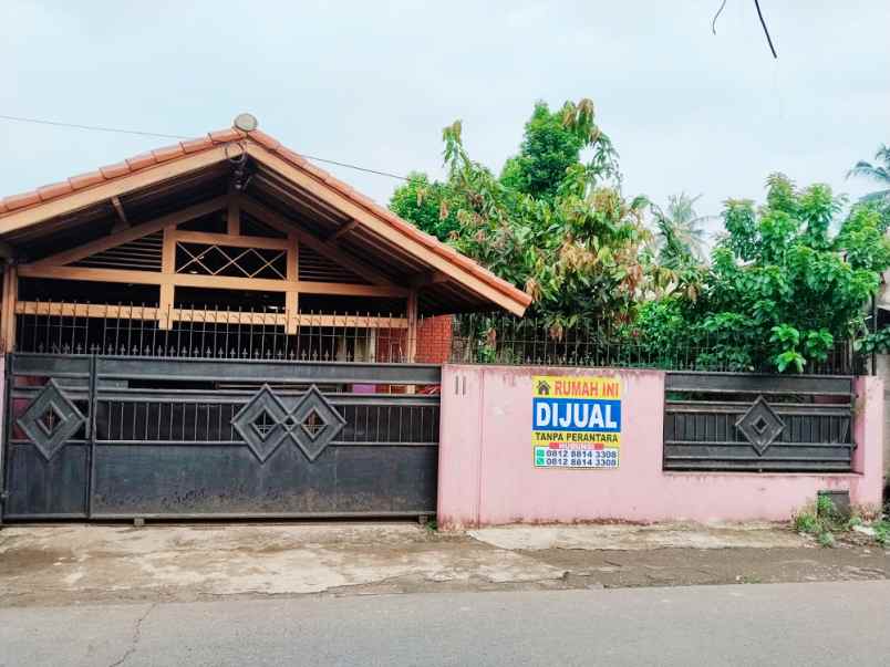 dijual rumah jl kayu putih no 11 rt 04
