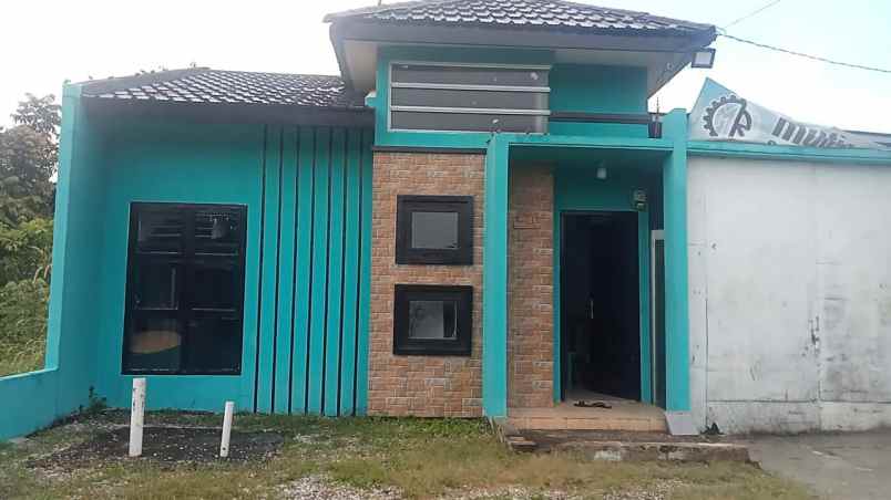dijual rumah jl melati